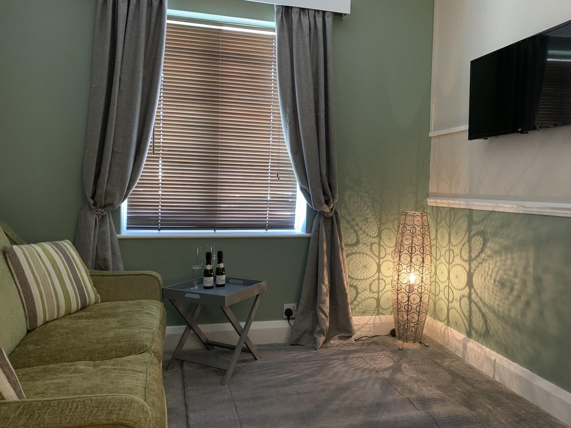 The Headlands 4*